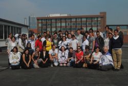 Photo de groupe à la fin de la journée d'échange culturel