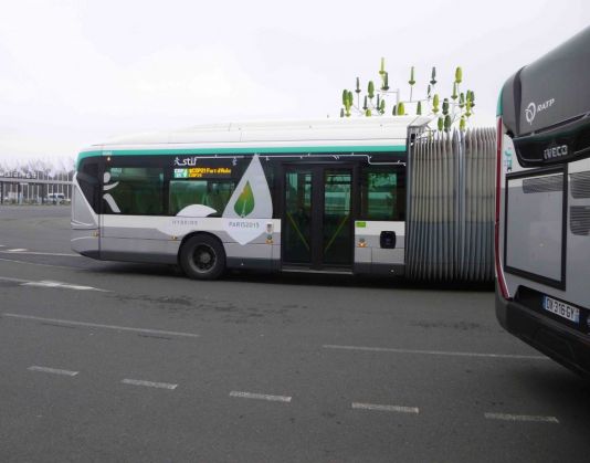 The kayakers, who had left in advance, arrived in Paris first. The IPF used public transport to reach the COP21 site. On arrival in Paris, we travelled to the Bourget station on the RER train and then hopped onto a COP21 shuttle bus. Welcome to COP21 ! 