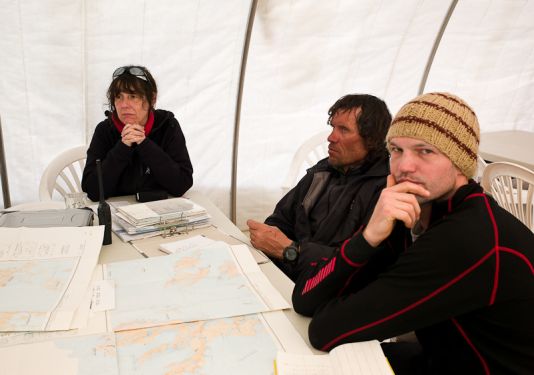 A meeting to prepare field work with Annick Wilmotte, Alain Hubert and Steve Roberts