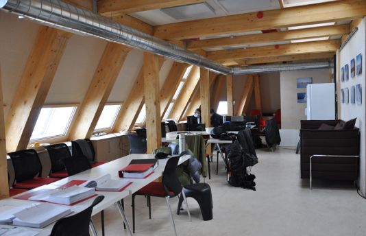 The work space in the station.