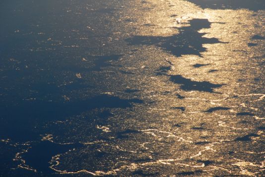 Detail on thin sea ice
