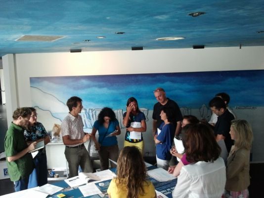 Matteo Cattadori (3rd from the left) during one of his sessions.