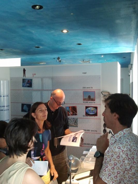 Matteo Cattadori (on the right) explaining the ice-albedo feedback.
