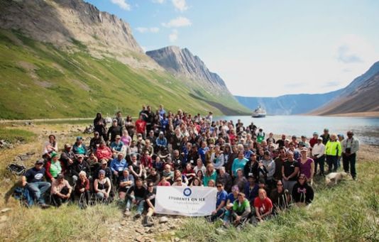 Students on Ice 2011 groep in de Torngats Mountains (Labrador).