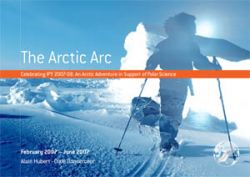Arctic Arc couverture (un homme marchant dans l'Arctique)